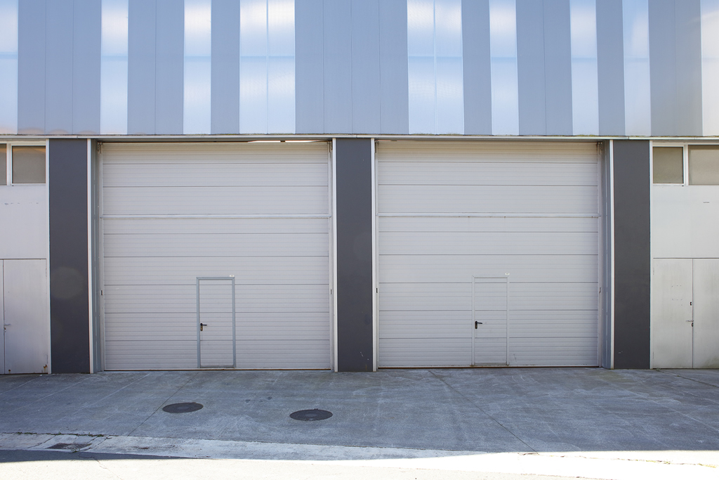 Instalación y mantenimiento de puertas metálicas Ondoeta en Guipúzcoa 